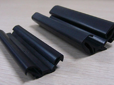 �ȶ����ܷ���